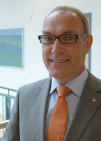 Uwe Hermanns